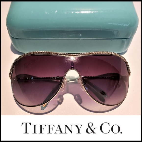 Tiffany & Co. Accessories - TIFFANY & CO 1-Piece Gradient Aviator Sunglasses